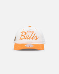 Mitchell & Ness Chicago Bulls Pastel Corduroy Snapback White Cream/Orange
