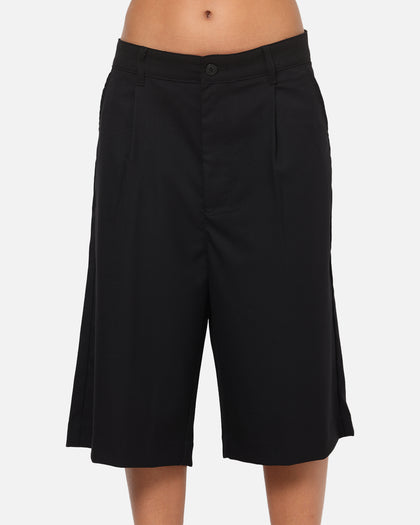 Carre Heritage Pleated Shorts Black