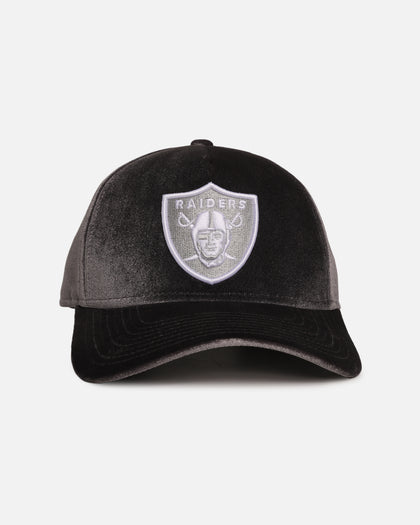 New Era Las Vegas Raiders 'Velvet Dreams 2.0' 9FORTY A-Frame Snapback Grey