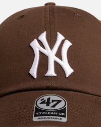 47 Brand New York Yankees 'Washed Brown' 47 Clean Up Strapback Brown