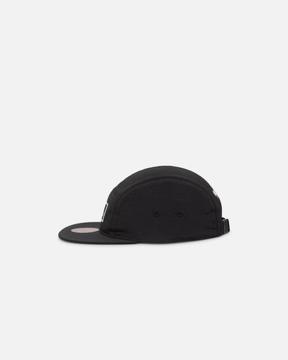 Mitchell & Ness Los Angeles Lakers Team Logo Strapback Black