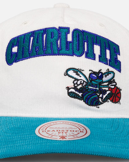 Mitchell & Ness Charlotte Hornets History Origin Snapback White/Teal