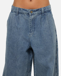Carre Astor Pleated Jeans Mid Blue