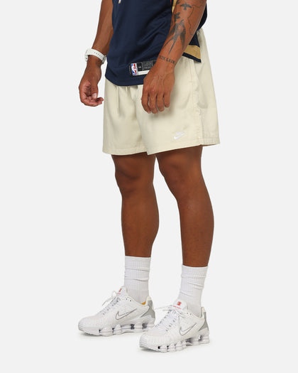 Nike Club Flow Shorts Lt Khaki/White