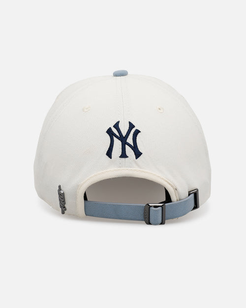 Pro Standard New York Yankees 'Stamped' Pro Pinch Strapback Eggshell