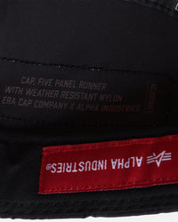 New Era San Francisco 49ers 'New Era x Alpha Industries' Camper Strapback Black