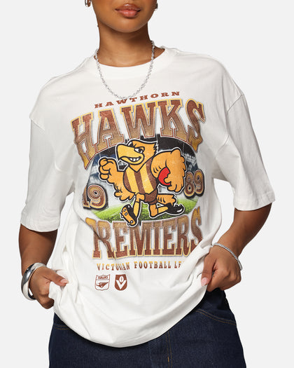 Mitchell & Ness Hawthorn Hawks Mascot T-Shirt Vintage White
