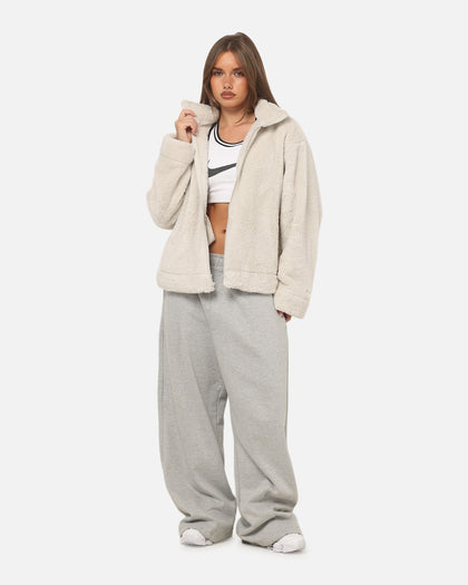 Nike Women's Sportswear Essential High-Pile Fleece Jacket Light Bone