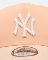 New Era New York Yankees 'Peaches' 9FORTY A-Frame Snapback Peach