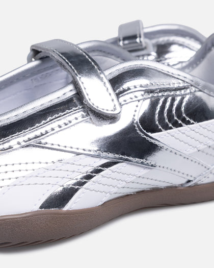 Reebok Women's Ultra Lo Mary Jane Silver/White