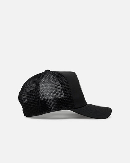 New Era Manchester United FC Reflective A-Frame Trucker Snapback Black