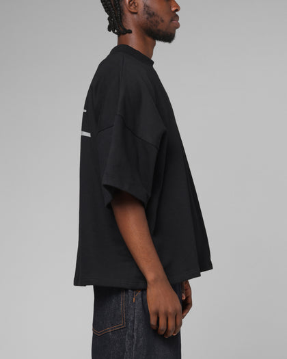 Loiter Ultra Hybrid Premium T-Shirt Black