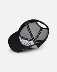 Von Dutch Unisex Trucker Snapback Hat Black/White