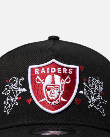 New Era Las Vegas Raiders 'Valentines Day' 9FORTY A-Frame Snapback Black