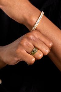NXS Butterfly Band Ring Gold/Black