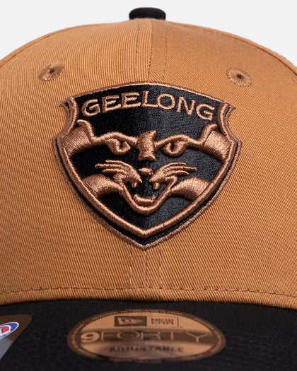 New Era Geelong Cats 'AFL 2026' 9FORTY Strapback Med Beige