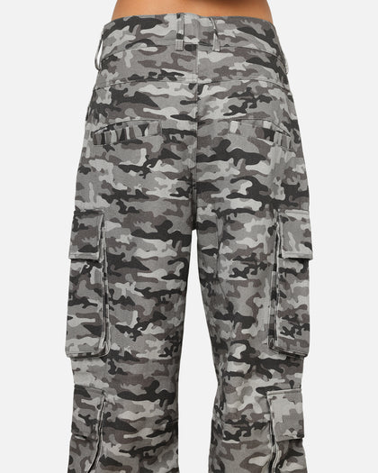 Carre Camo Baggy Pants Black Camo
