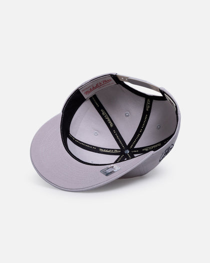 Mitchell & Ness Las Vegas Raiders 'Black Letter' Legacy Low Profile Snapback Smoke
