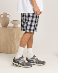 Carre Daily Shorts Black Plaid