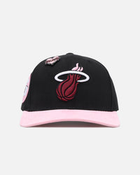 Mitchell & Ness Miami Heat 'Love & Devotion' Snapback Black/Pink