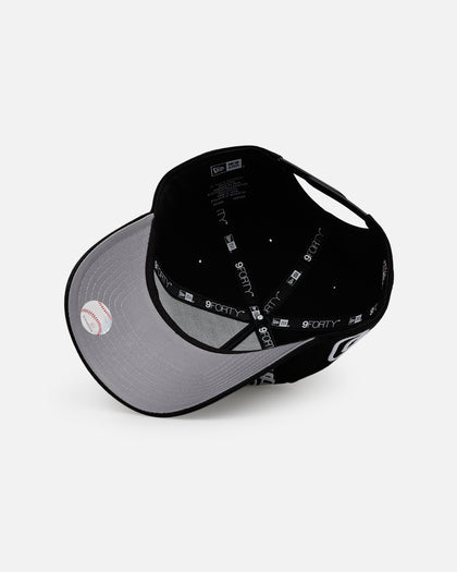 New Era San Diego Padres 'Oversized Gothic Script Crown' 9FORTY A-Frame Snapback Black/White