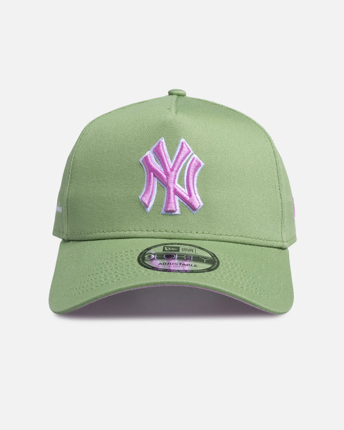 New Era New York Yankees 'Strawberry Matcha' 9FORTY A-Frame Snapback Green