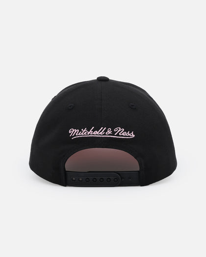 Mitchell & Ness Miami Heat 'Love & Devotion' Snapback Black/Pink
