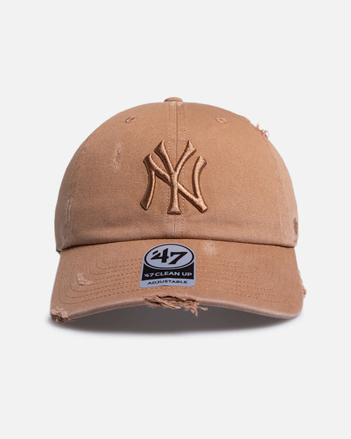 47 Brand New York Yankees 'Distressed Logo' 47 Clean Up Strapback Beige
