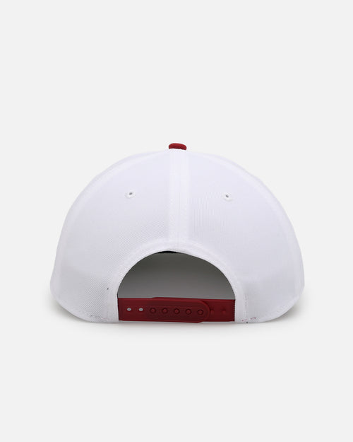 New Era Atlanta Braves "Independence Day" 9SEVENTY Snapback Chrome White