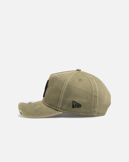 New Era New York Yankees 'Distressed Olive' 9FORTY A-Frame Snapback Olive