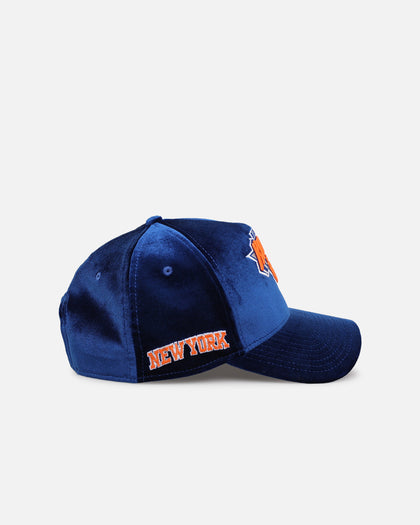 New Era New York Knicks 'Velvet Hearts' 9FORTY A-Frame Snapback Blue