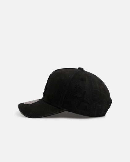 Mitchell & Ness Chicago White Sox 'Starburst' Pro Pinch Snapback Black