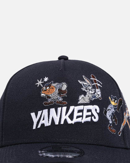 New Era New York Yankees 'Looney Tunes' 9FORTY A-Frame Snapback Navy