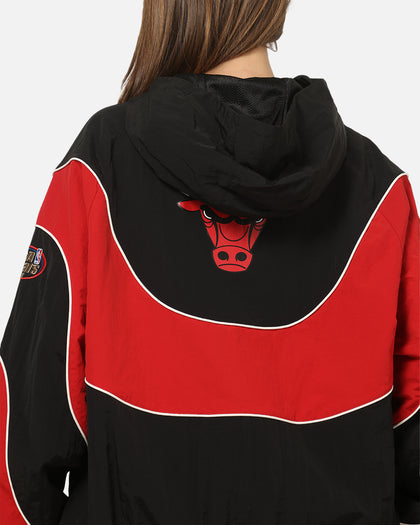 Mitchell & Ness Chicago Bulls Nylon Tracksuit Jacket Black/Red