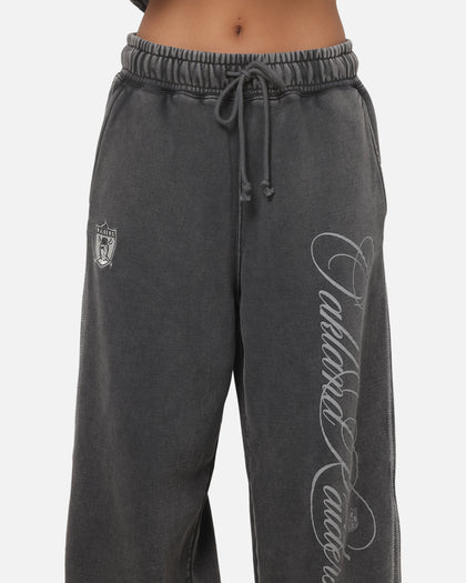 Mitchell & Ness Las Vegas Raiders Star Script Relaxed Track Pants Washed Black