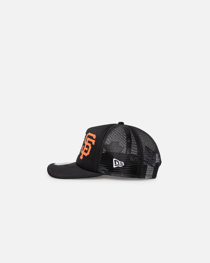 New Era San Francisco Giants 'Puff Print' Pre-Curved Golfer Trucker Snapback Black