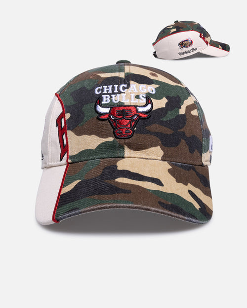 Mitchell & Ness Chicago Bulls 'NBA Home And Away' Low Profile Strapback Woodland Camo