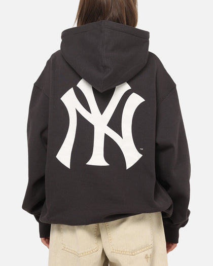 Majestic Athletic New York Yankees Everteam Logo Hoodie Washed Black