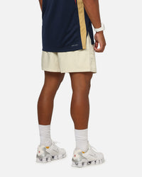 Nike Club Flow Shorts Lt Khaki/White