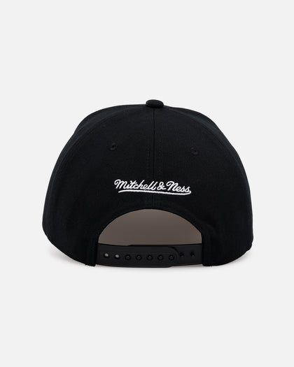 Mitchell & Ness New York Yankees 'Rhinestone Luxury' Pro Pinch Snapback Black