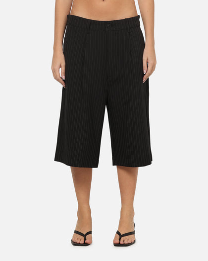 Carre Heritage Pleated Shorts Black Pinstripe