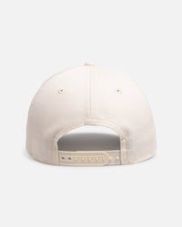 New Era Chicago Bulls 'Chrome Grey' 9FORTY A-Frame Snapback White/Silver
