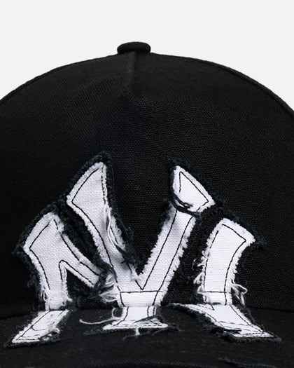 New Era New York Yankees 'Applique Distressed' 9FORTY A-Frame Snapback Black/White