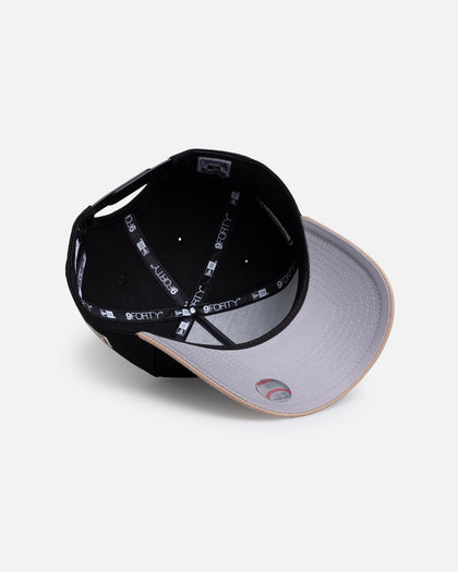 New Era Boston Red Sox 'Black Camel' 9FORTY A-Frame Snapback Black/Camel