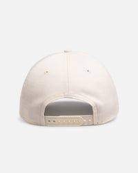 New Era Chicago Bulls 'Chrome Grey' 9FORTY A-Frame Snapback White/Silver