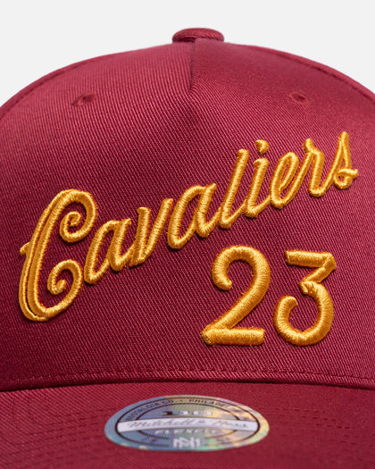 Mitchell & Ness Cleveland Cavaliers 'NBA 2016 Christmas Day' Pro Pinch Snapback Maroon