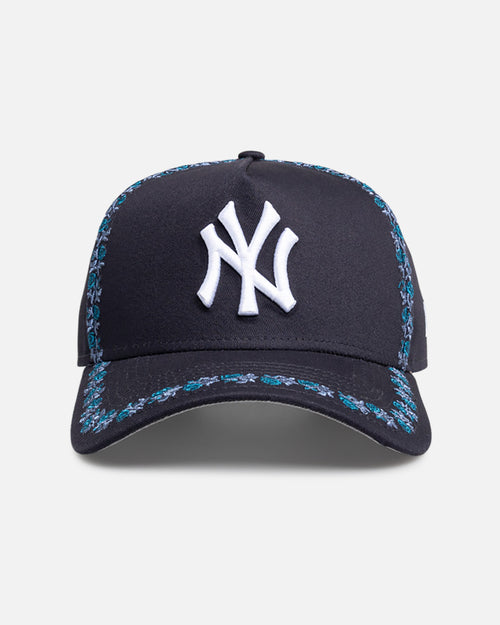 New Era New York Yankees 'Floral Rose Chain' 9FORTY A-Frame Snapback Official Team Colour