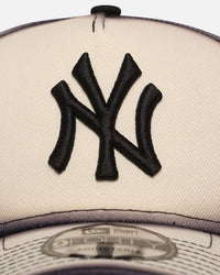 New Era New York Yankees 'Gradient Edge' 9FORTY A-Frame Snapback Black