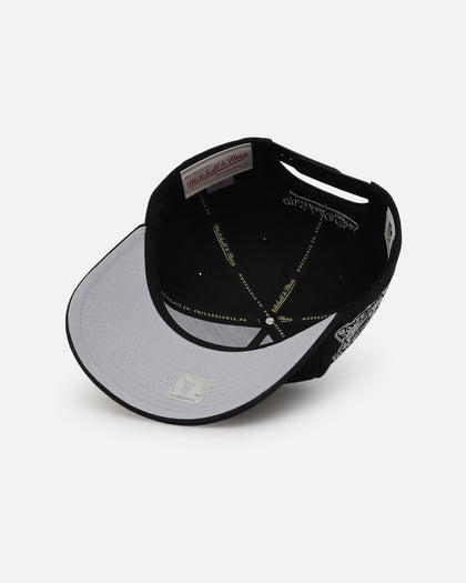 Mitchell & Ness Las Vegas Raiders Champs Graffiti Pro Crown Snapback Black