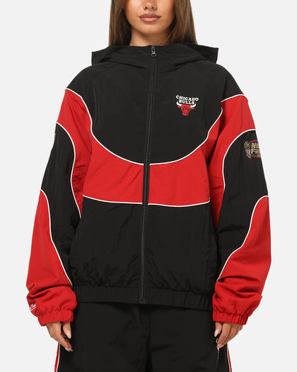 Mitchell & Ness Chicago Bulls Nylon Tracksuit Jacket Black/Red